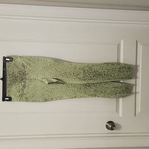 Lululemon NWOT Base Pace HR Tight 25"